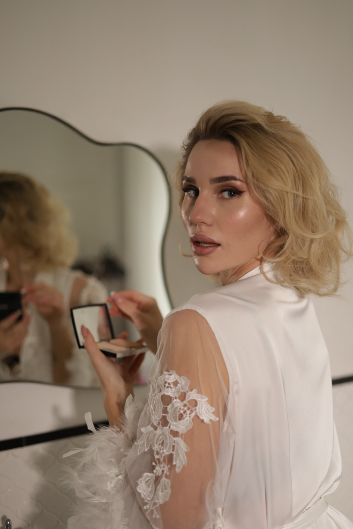 Makeup & Hair | Сетка — социальная сеть от hh.ru