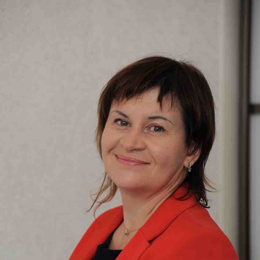 Алина Крекотень