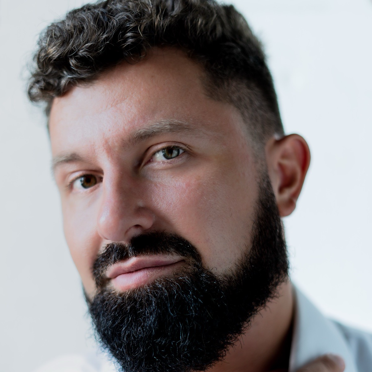 Николай Ларионов | Сетка — социальная сеть от hh.ru