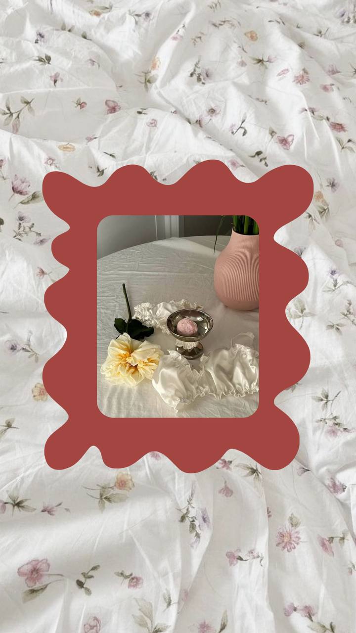 ❤️Романтичные стикеры — это как визуальный шёпот. Они не кричат, а дополняют. Чуть обрамляют фото, подчёркивают текст, добавляют лёгкую нотку утончённости в оформление | Сетка — социальная сеть от hh.ru