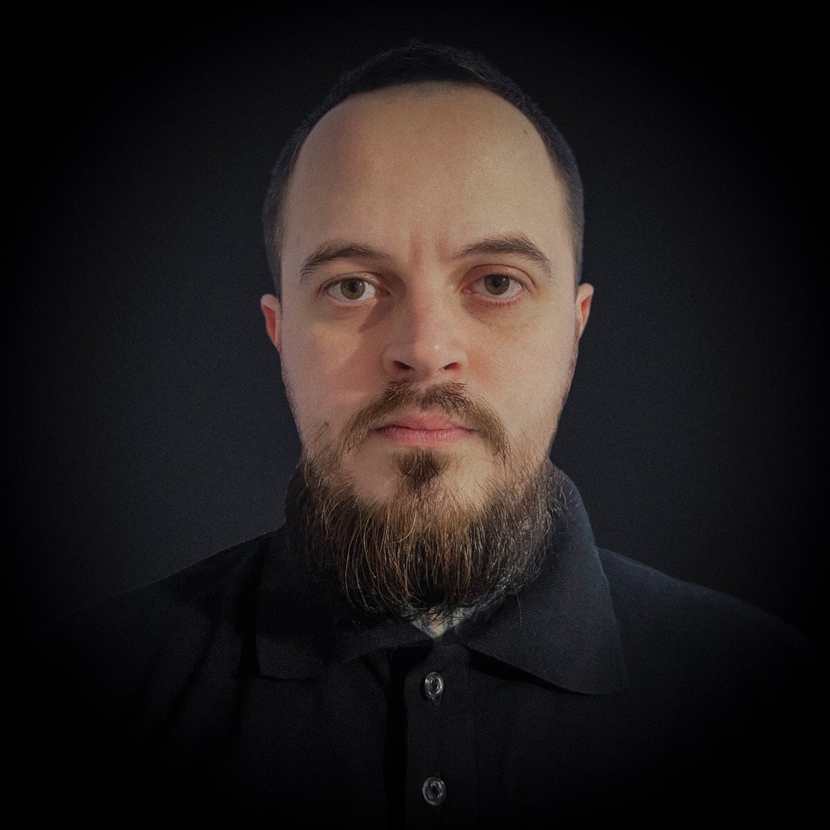 Макс Головин