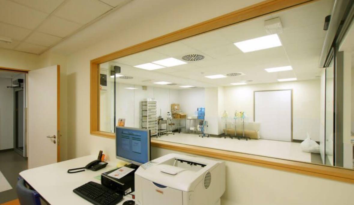 💡🔬Яркое, безопасное, современное: проект освещения медицинского центра в Краснодаре!
Комфортное и функциональное освещение — это важная часть заботы о здоровье пациентов и работе врачей | Сетка — социальная сеть от hh.ru