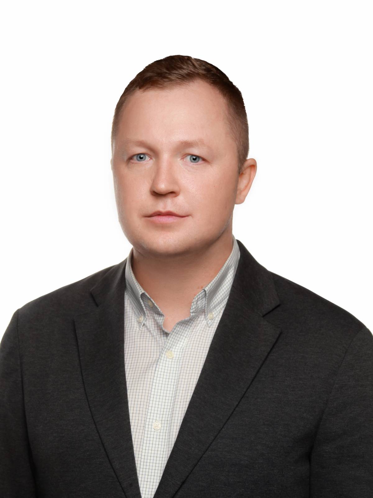 Максим Шмелев