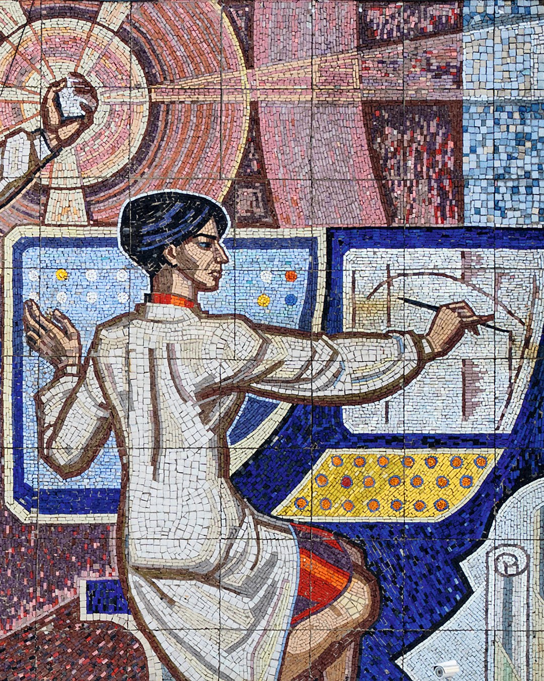 Искусствовед и арт-критик Арсений Штейнер радуется тому, что наконец-то слово «русский» вошло в моду в самой России, и пытается разобраться в том, что именно оно теперь значит, хотя бы для отдельно вз... | Сетка — социальная сеть от hh.ru