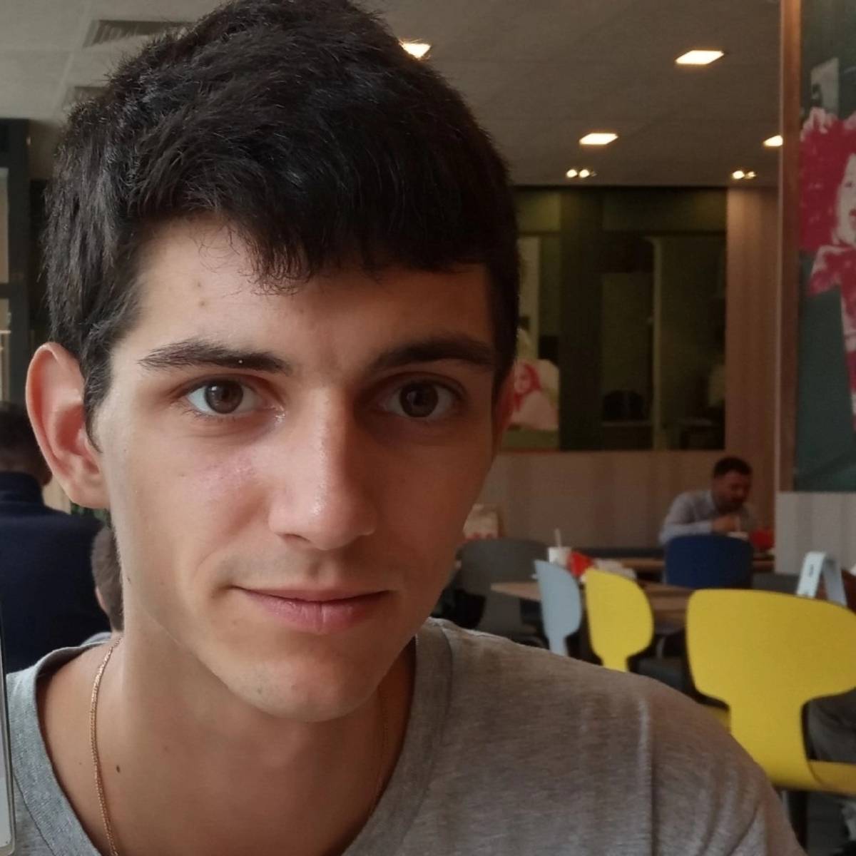 Константин Попов