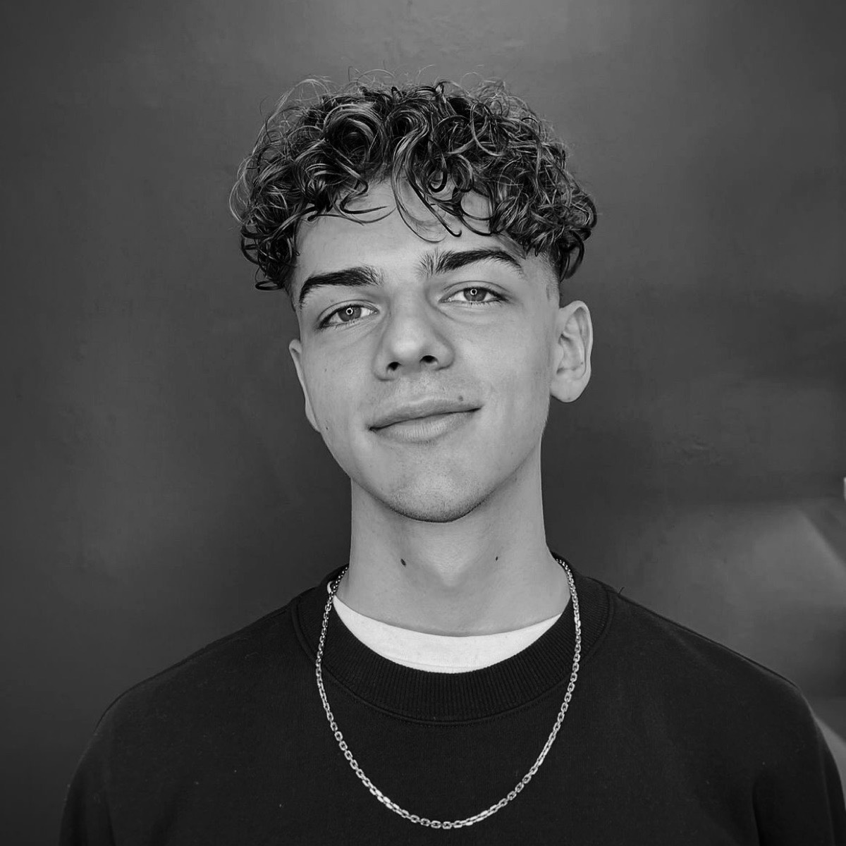 Владислав Денисов