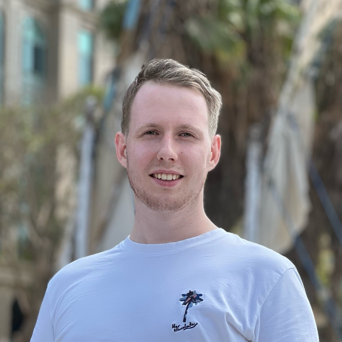 Сергей Добролюбов