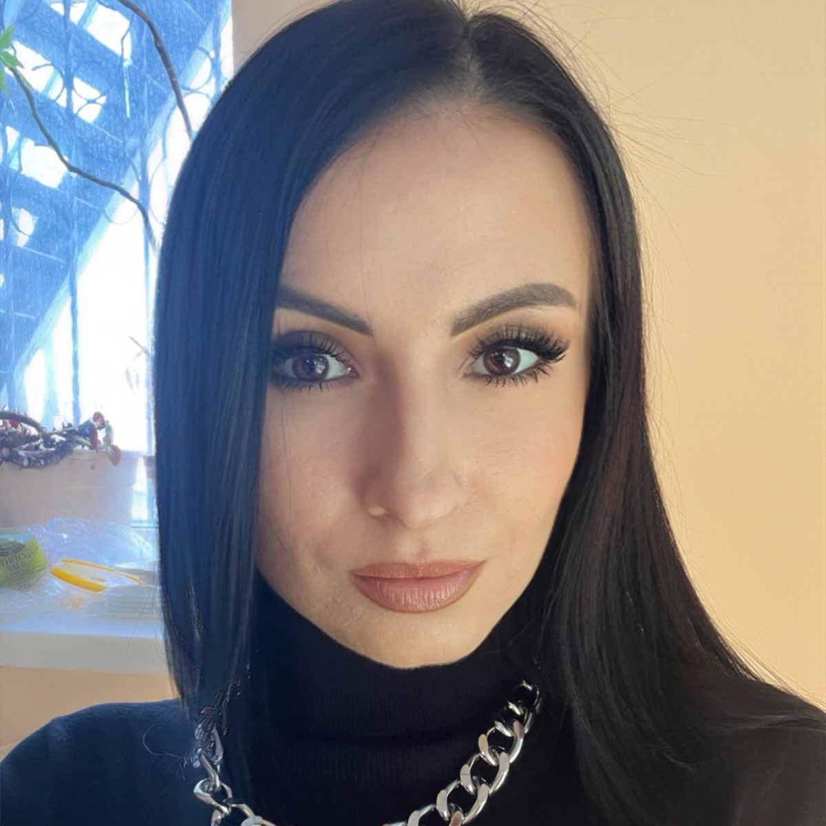 Анна Фурмузи