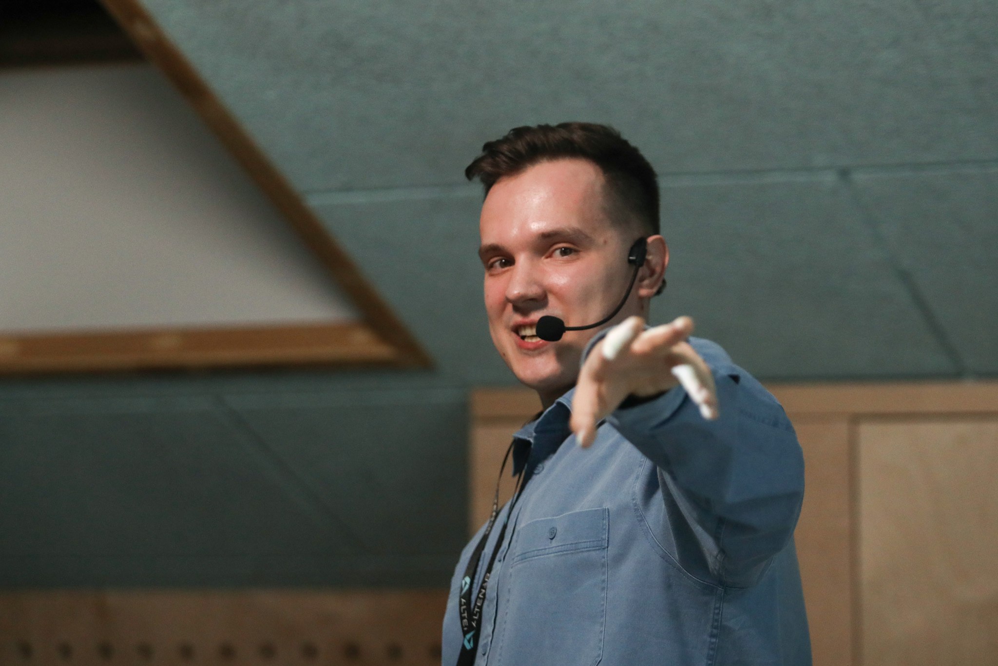 Мы уже готовимся к .Net-митапу в Нижнем Новгороде. Скоро расскажем подробности! А пока давайте вспомним, как прошел Tech Talk #28 во Владимире | Сетка — социальная сеть от hh.ru