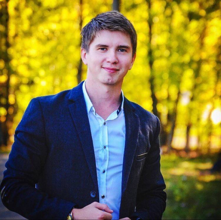 Павел Хрусталёв