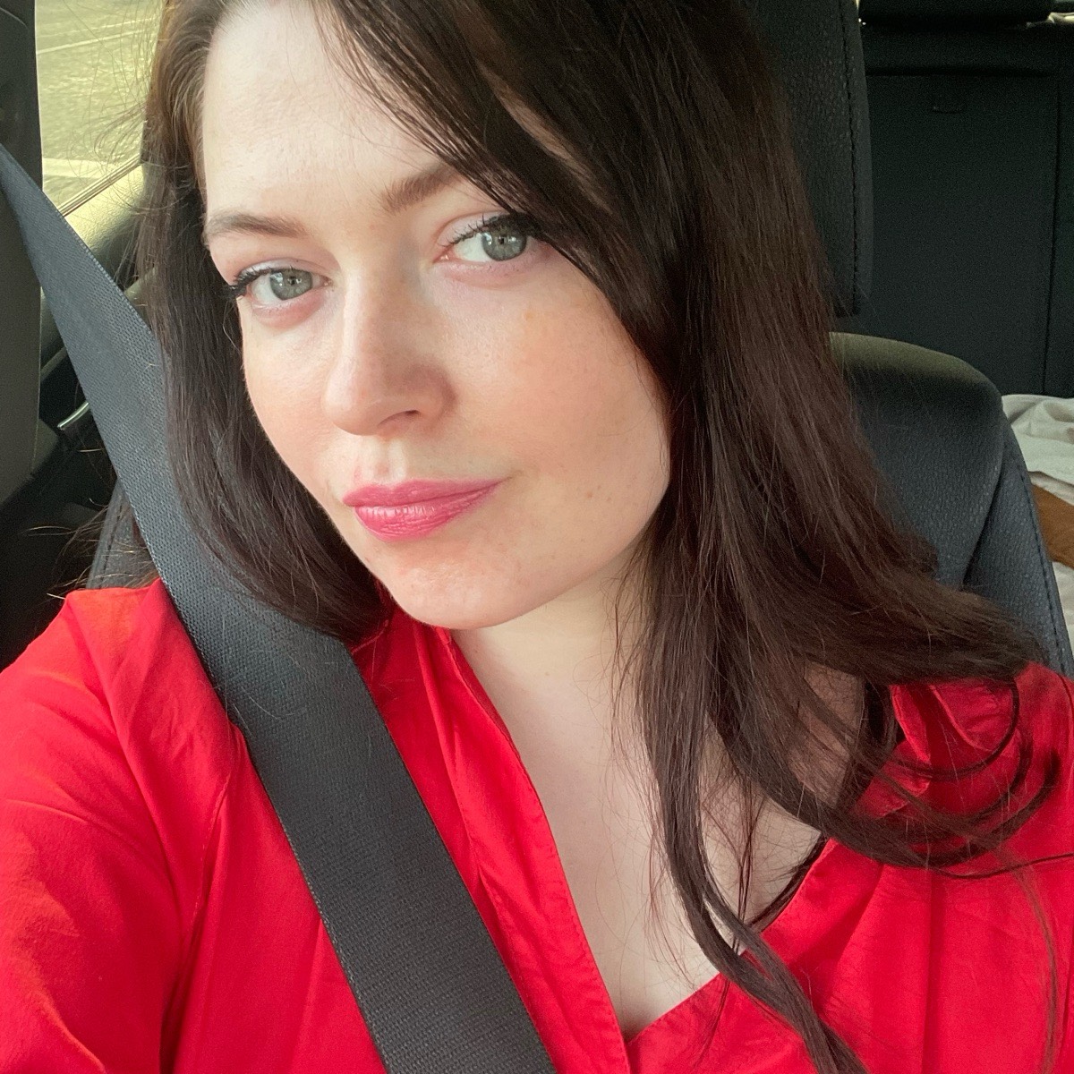 Анна Огнева