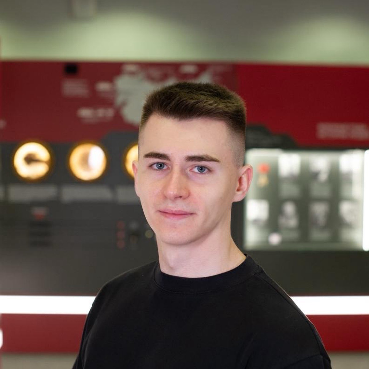 Александр Чернов