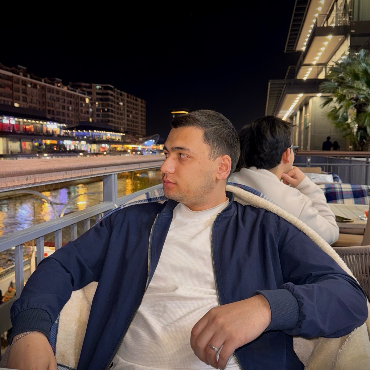 Амирбек Рустамов | Сетка — социальная сеть от hh.ru