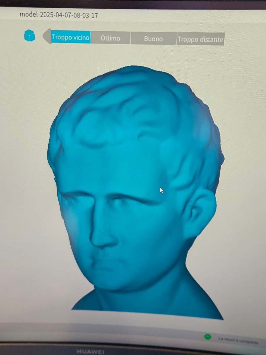 ✨ Загляните в захватывающий мир 3D сканирования! На нашем фото и видео вы можете увидеть, как с помощью источника структурированного света мы захватываем мельчайшие детали объекта | Сетка — социальная сеть от hh.ru