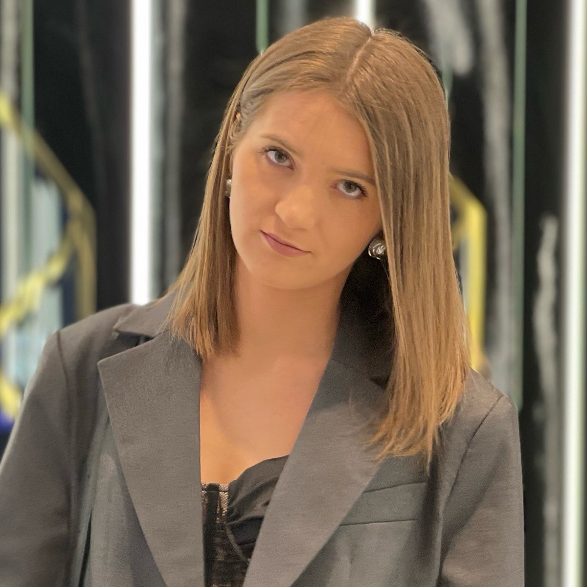 Елена Усенова | Сетка — социальная сеть от hh.ru