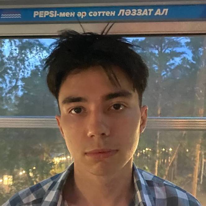 Владислав Андреев