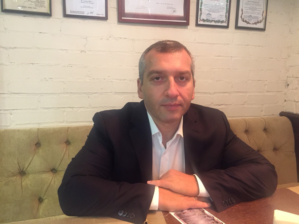 Бадри Есатия