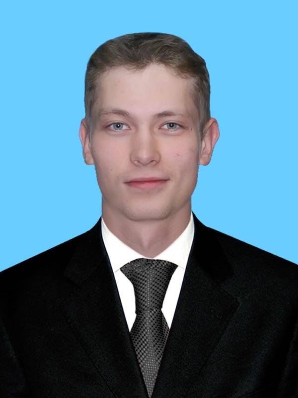 Дмитрий Лапин