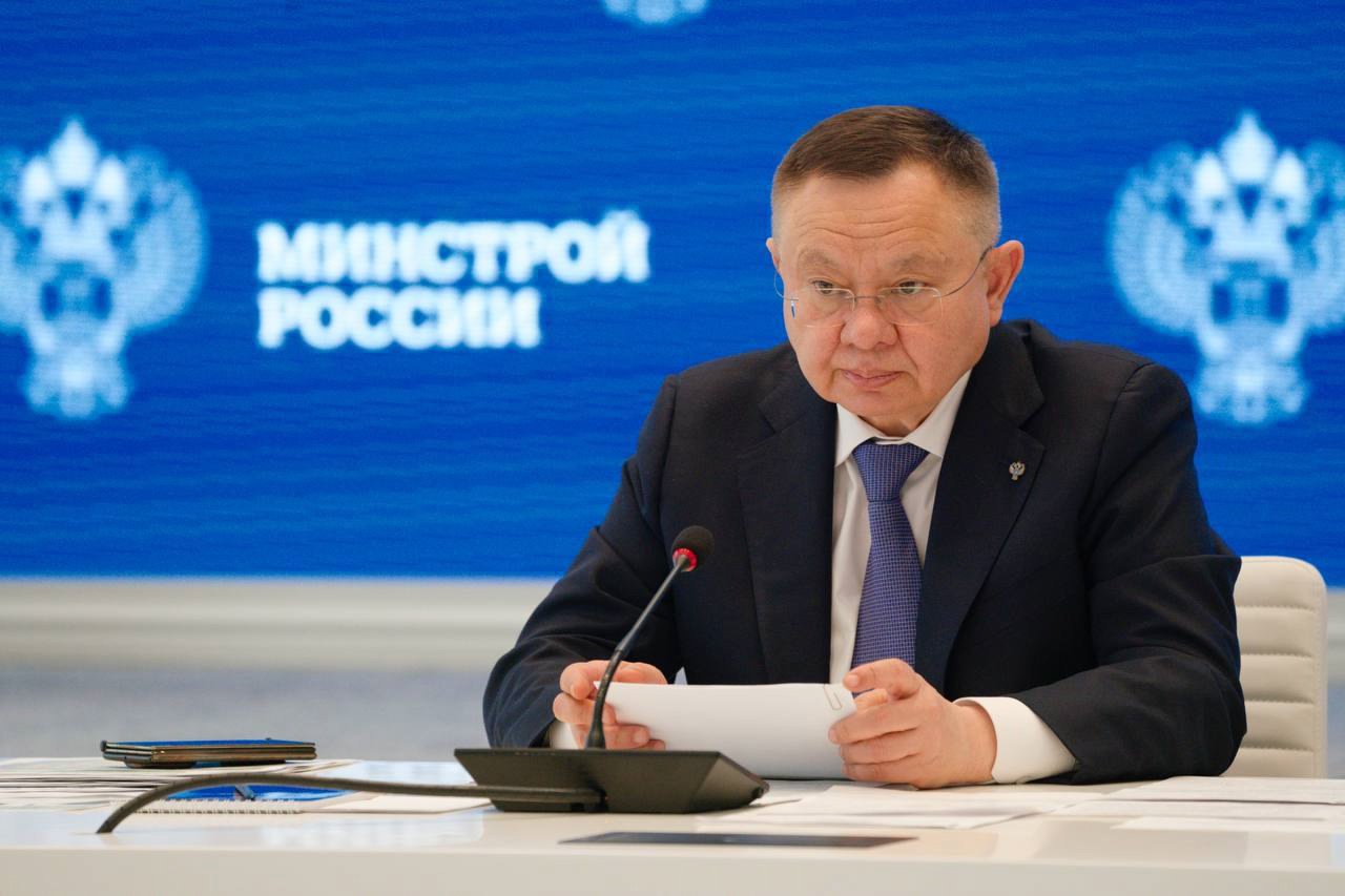 В Минстрое России обсудили реконструкцию очистных сооружений в Нижегородской области
Министр строительства и ЖКХ РФ Ирек Файзуллин провел совещание с участием заместителя губернатора Нижегородской обл... | Сетка — социальная сеть от hh.ru