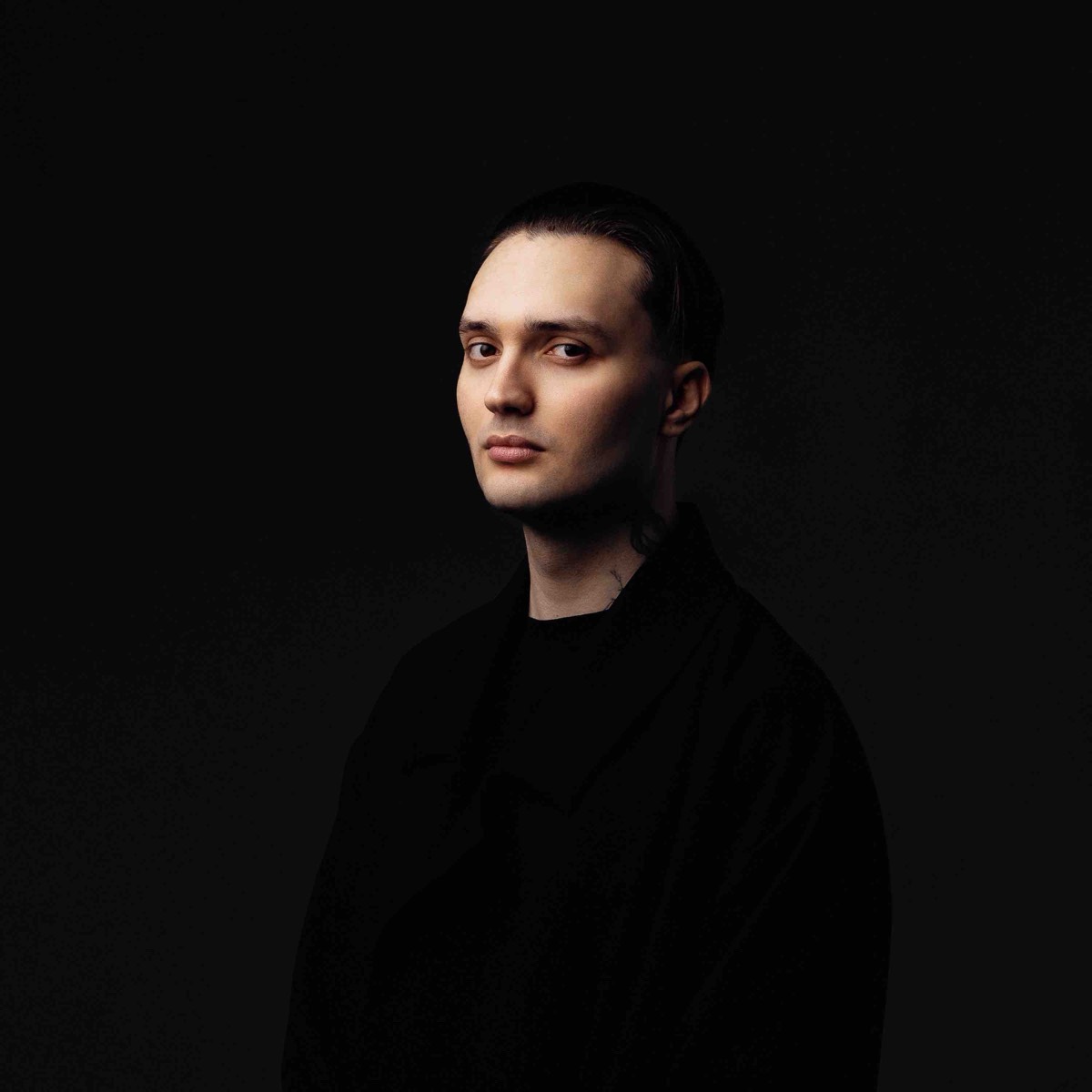 Vladislav Vlasov | Сетка — социальная сеть от hh.ru