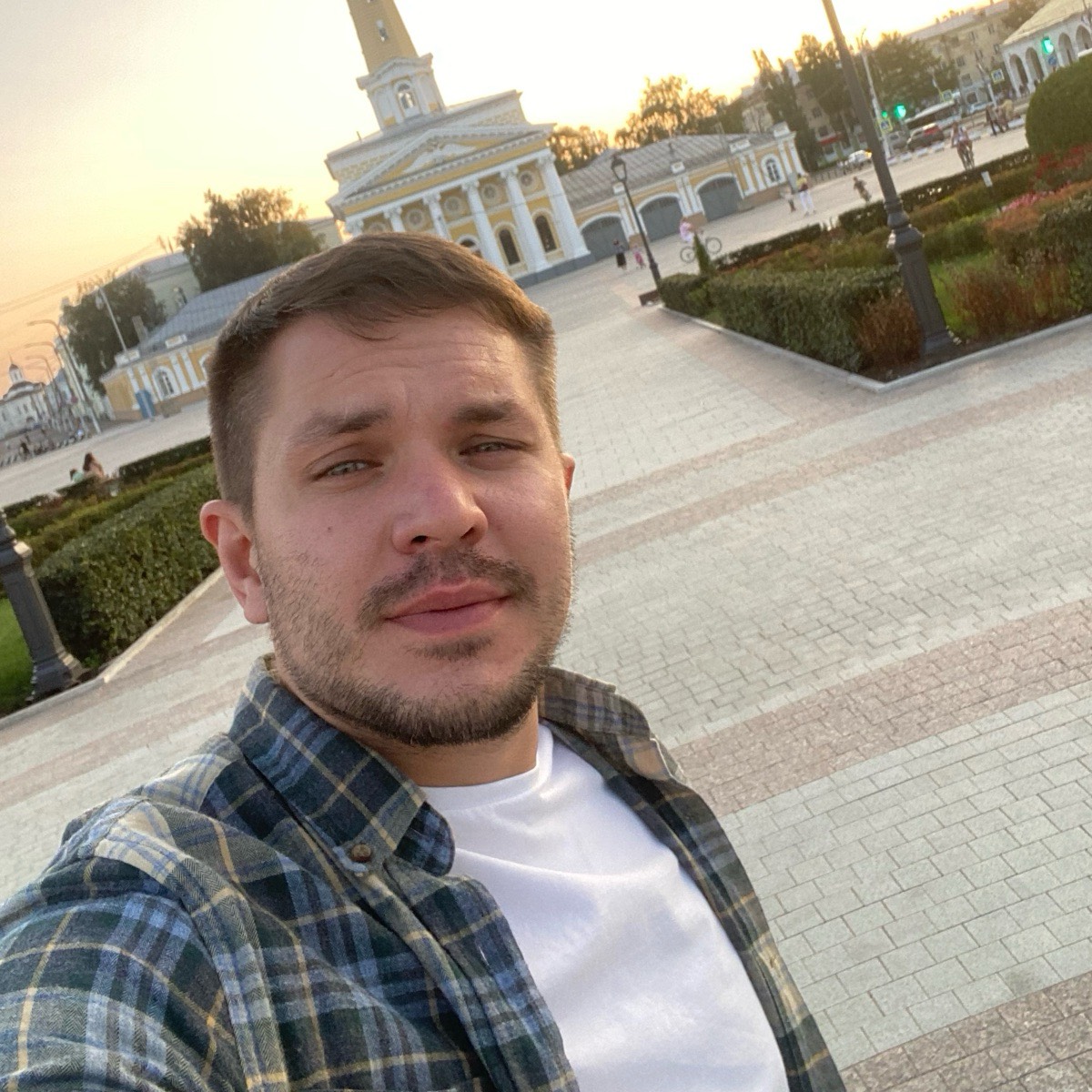 Александр Захаров