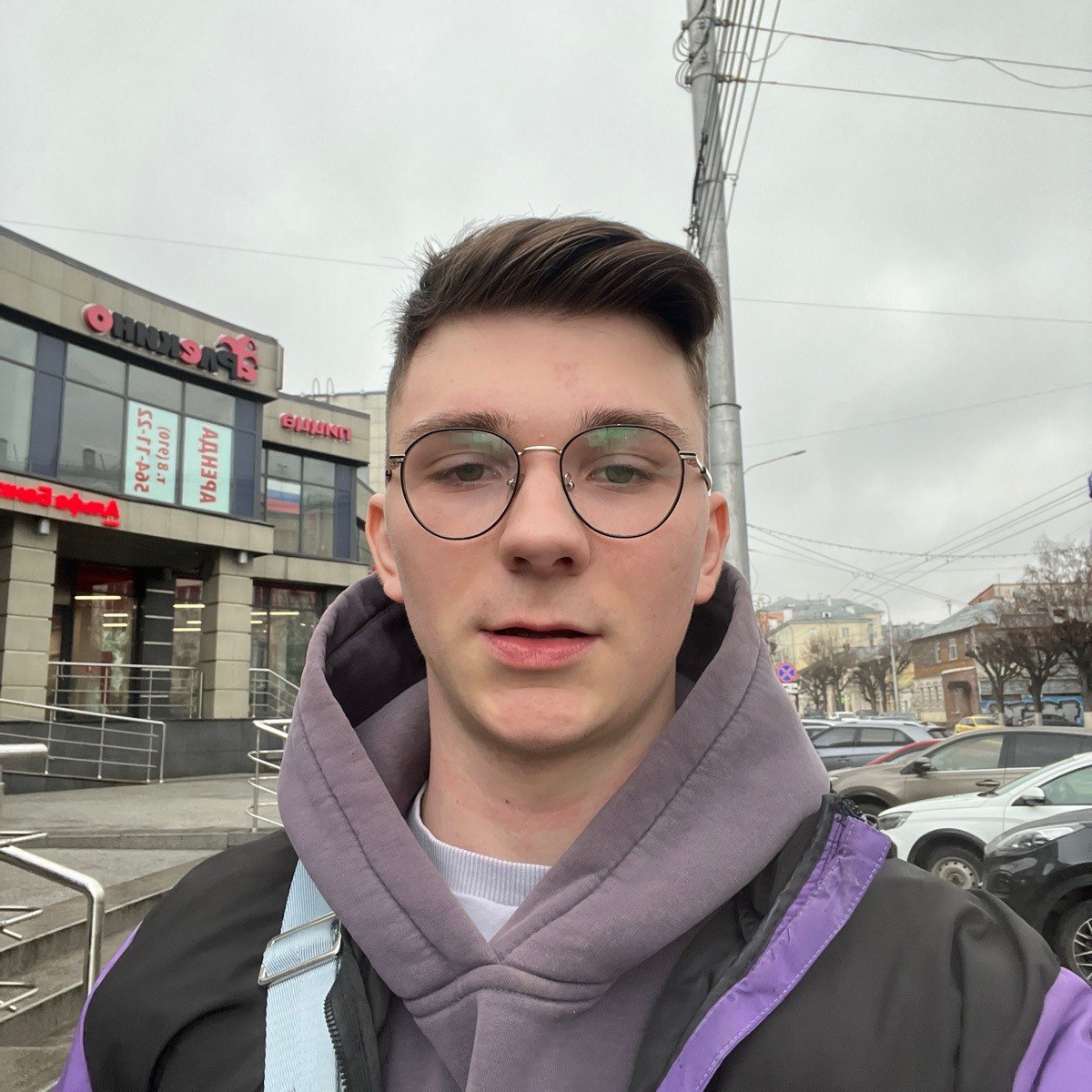 Александр Лещёв