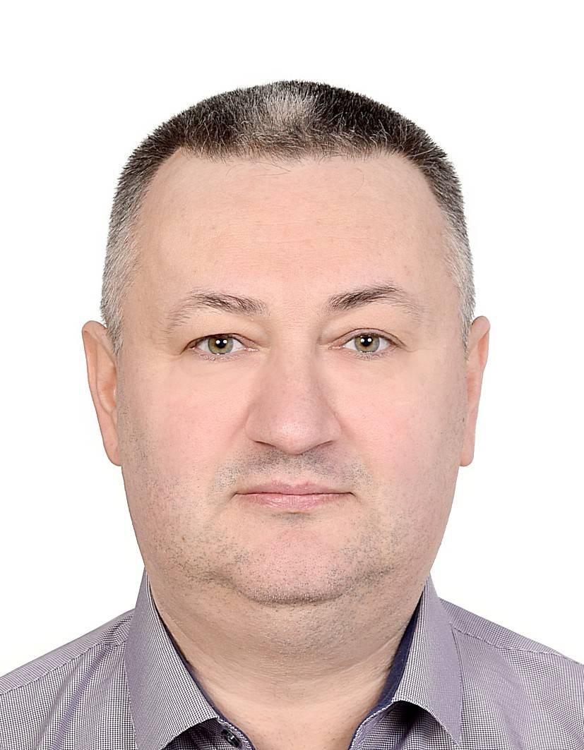 Юрий Арасланов