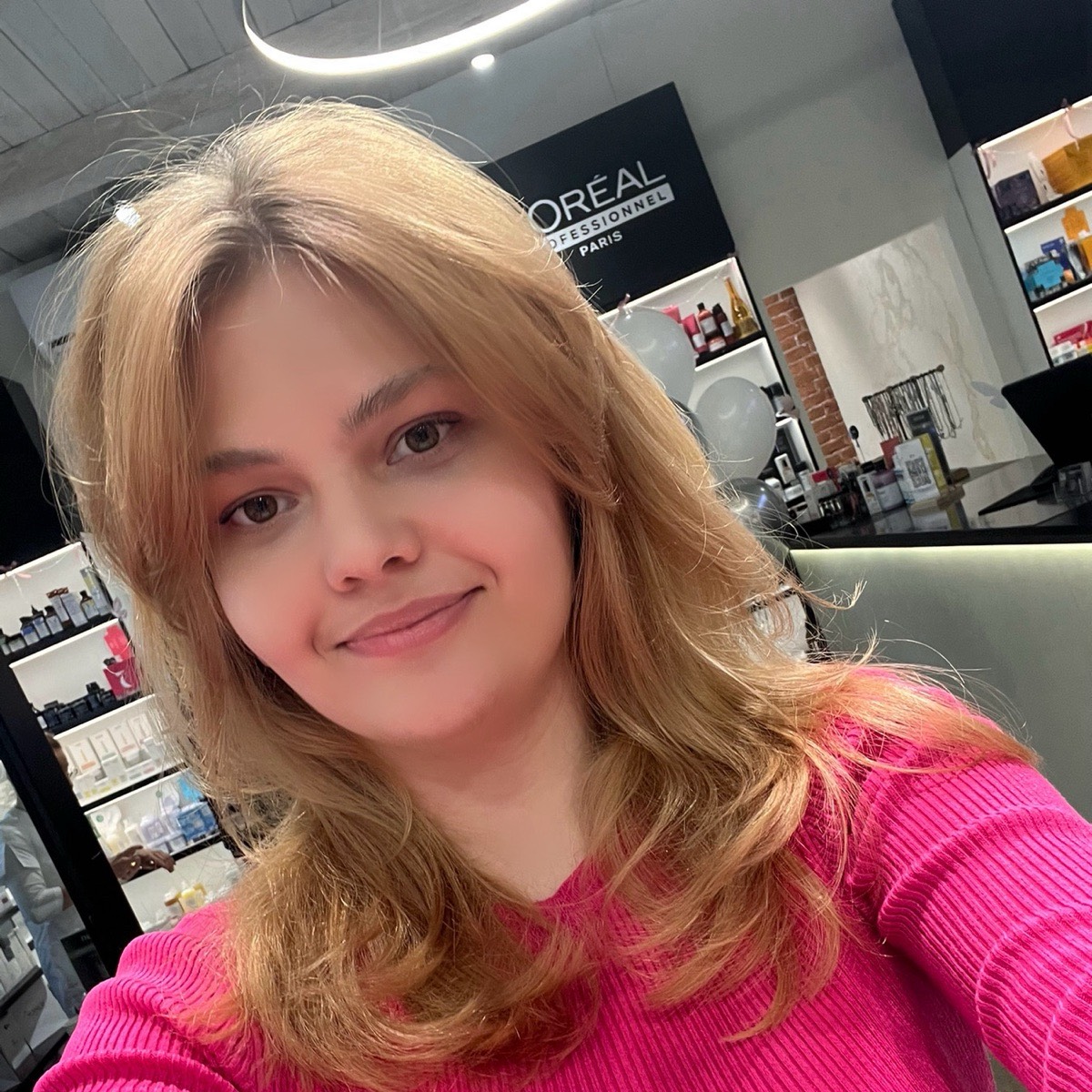 Яна Логинова
