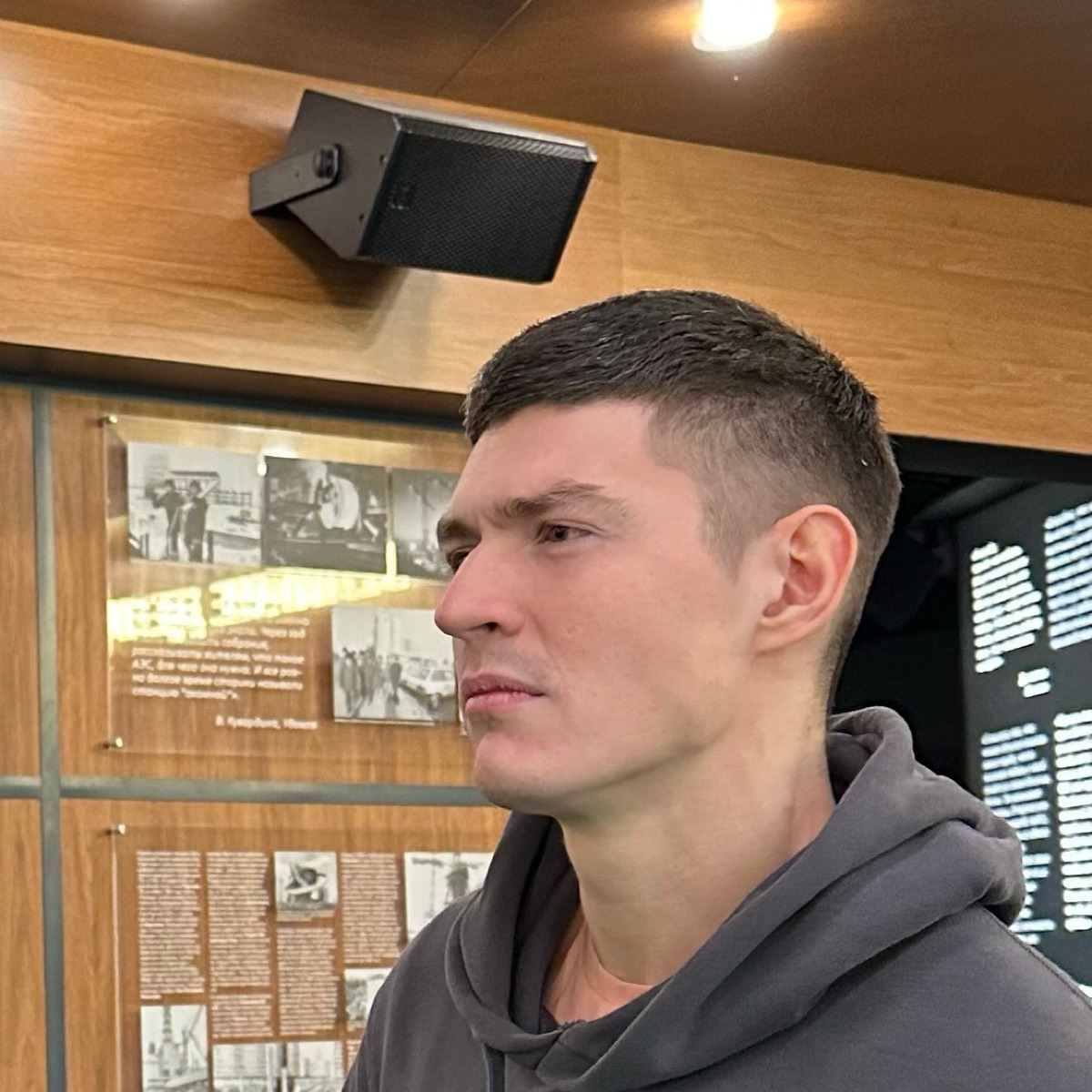 Тимур Авезов