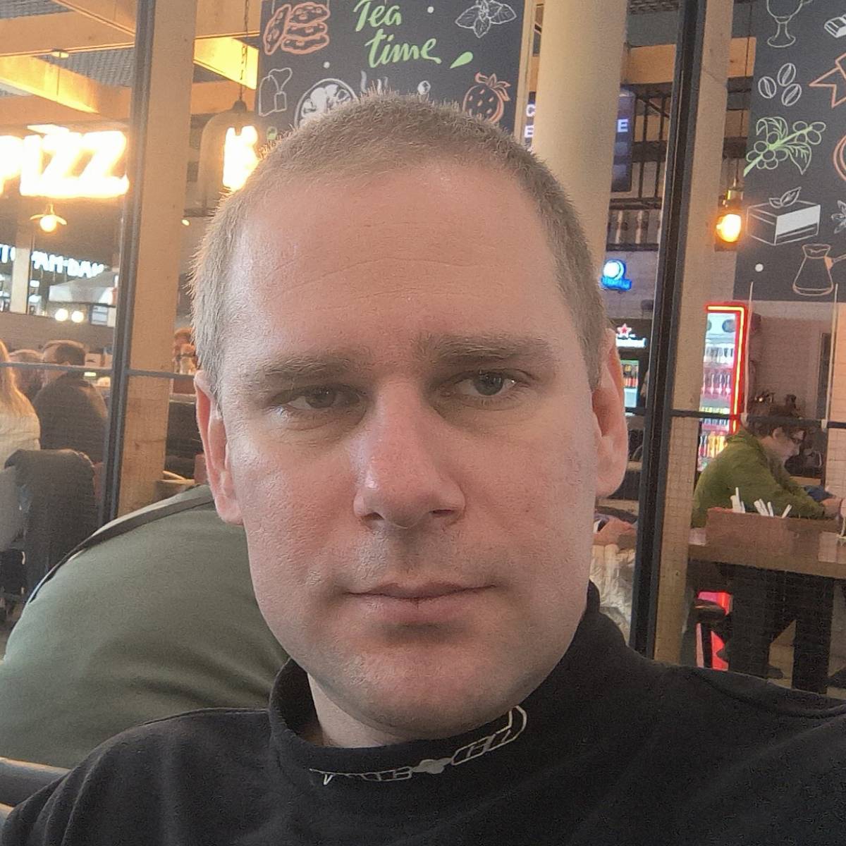 Андрей Хапов