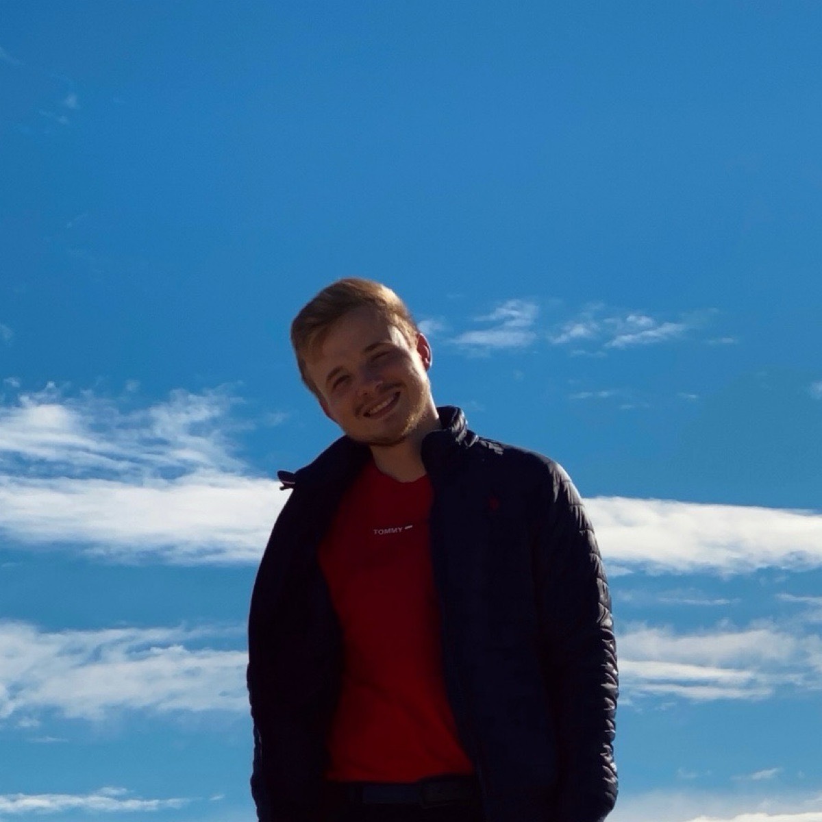 Владислав Южаков