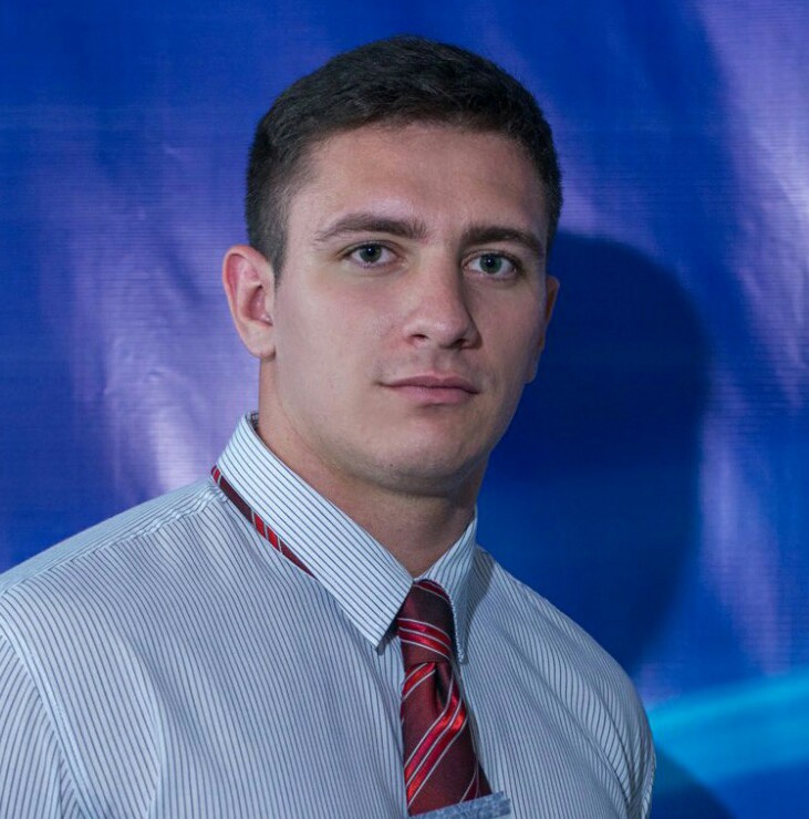 Владимир Иванов