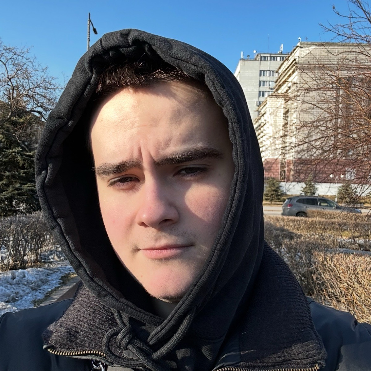 Алексей Олейник