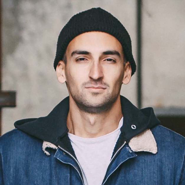 Эрик Амбар | Сетка — социальная сеть от hh.ru