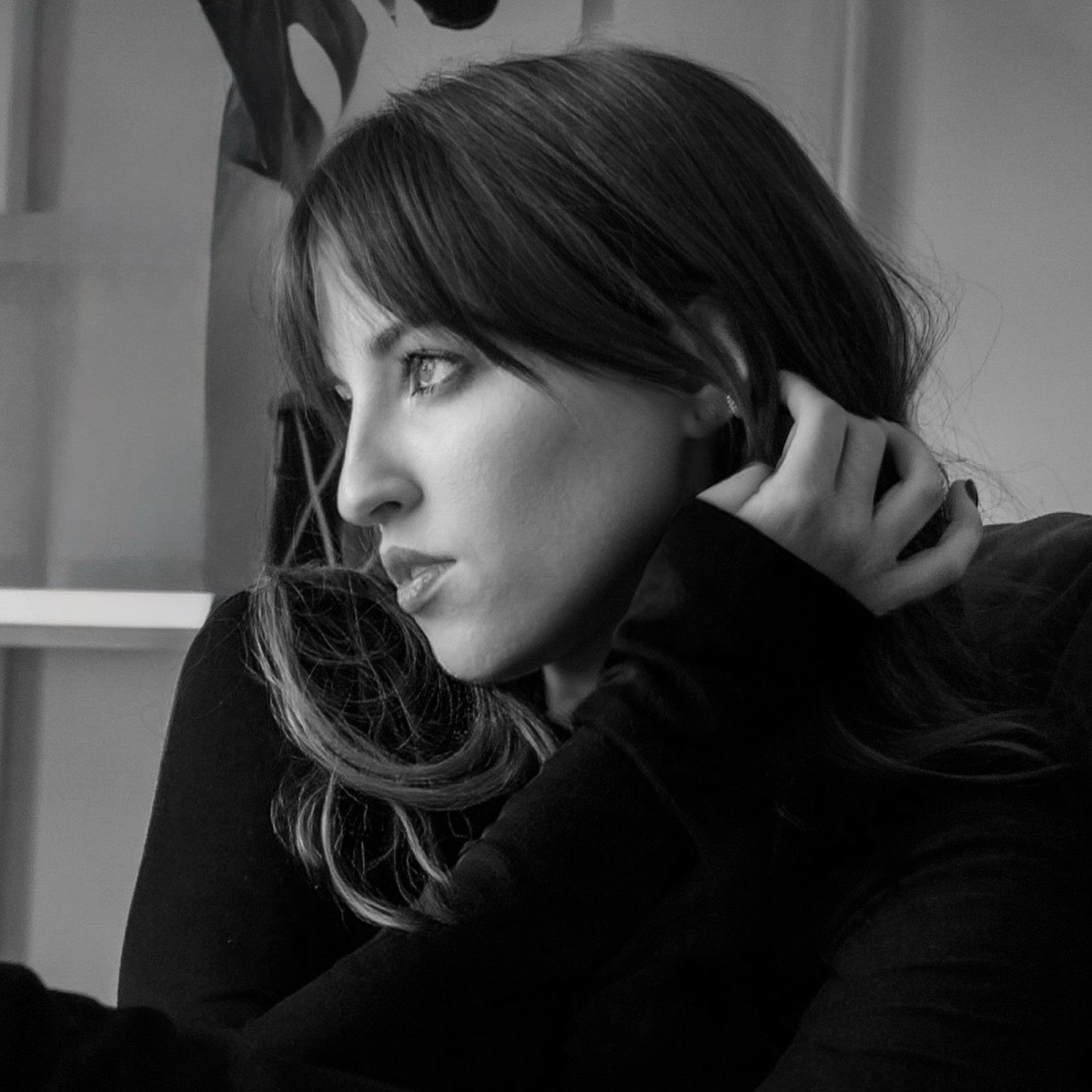 Александра Холод