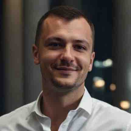 Александр Шилов