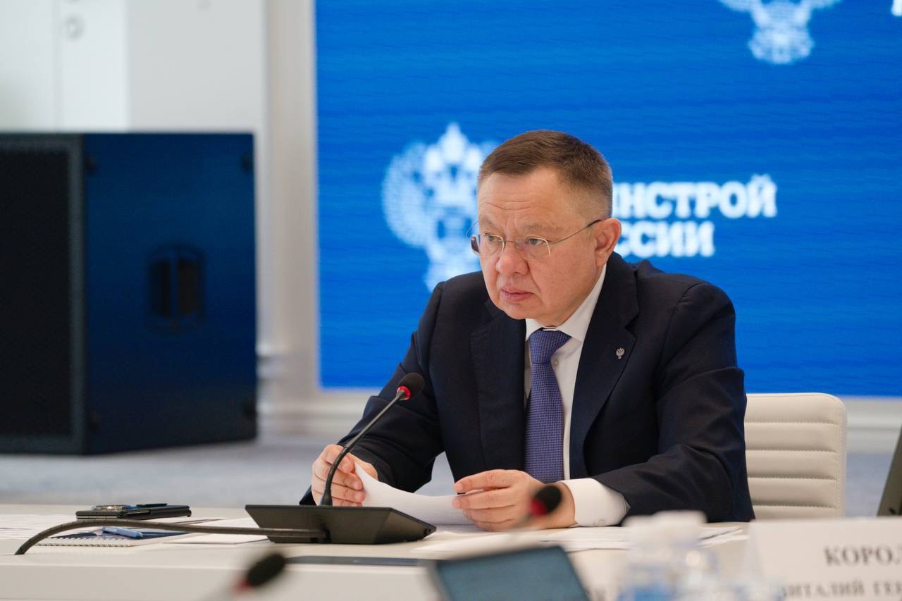 В Минстрое России обсудили совершенствование законодательства для повышения эффективности потребления жилищно-коммунальных ресурсов
Совещание прошло под председательством Министра строительства и ЖКХ ... | Сетка — социальная сеть от hh.ru
