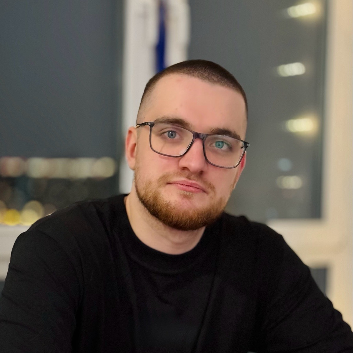 Артем Шкуратов