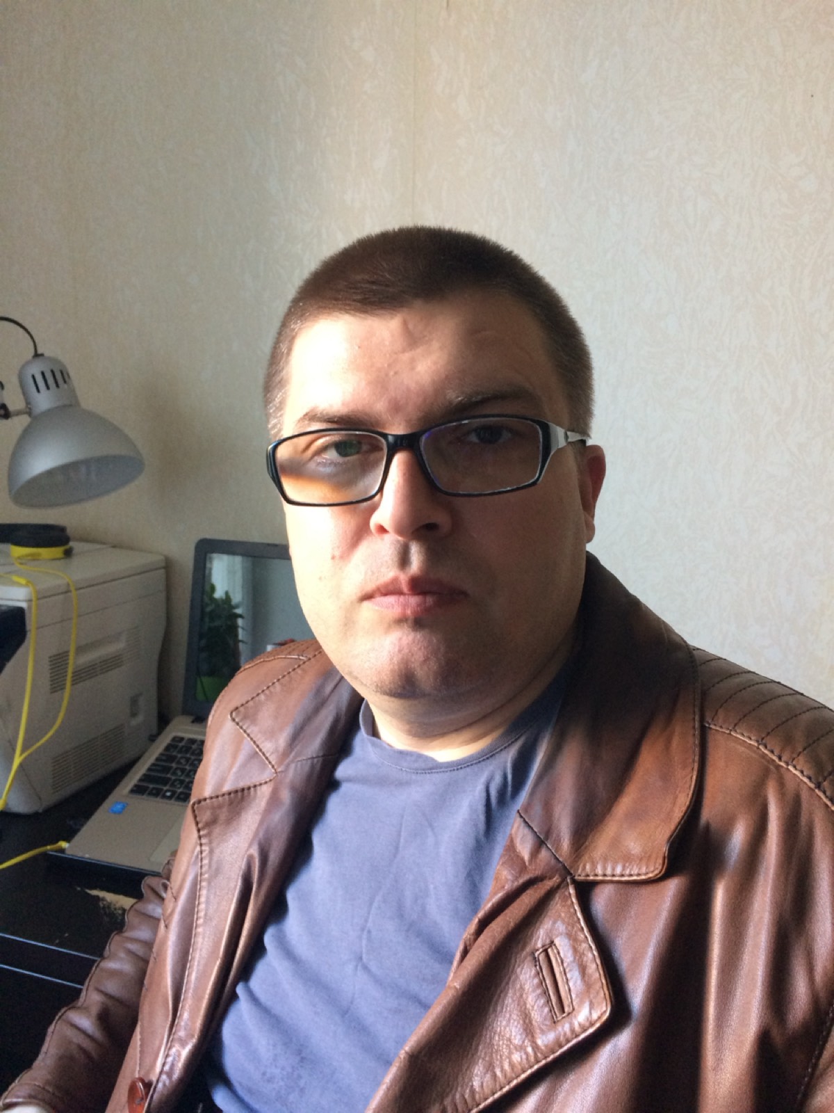 Денис Незамаев