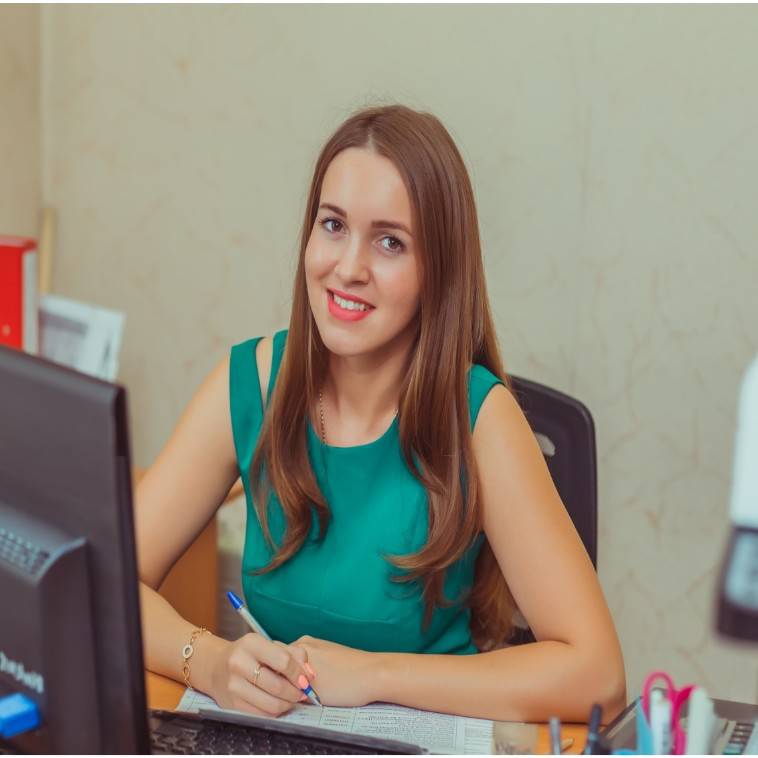 Ольга Голомолзина