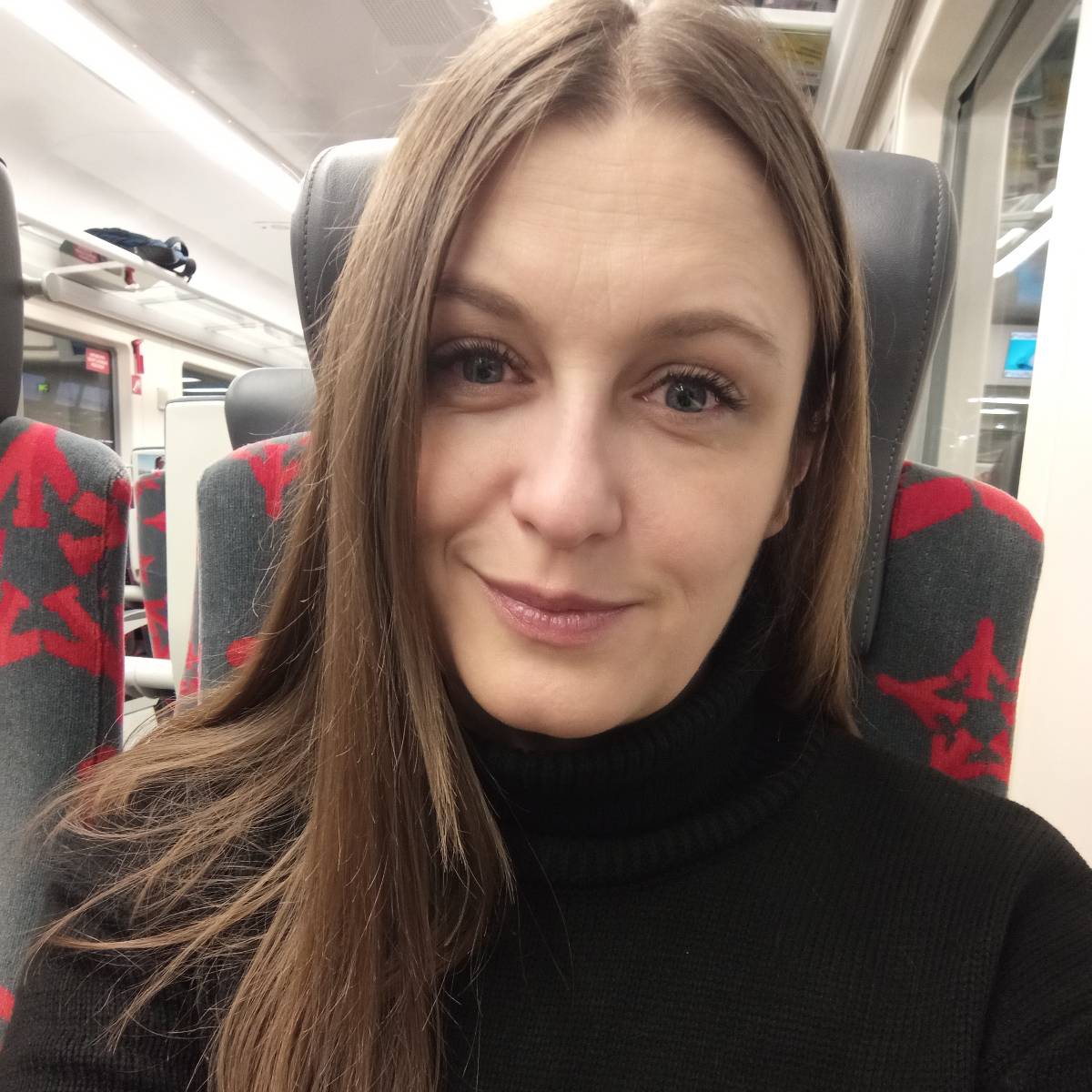 Марина Адамова | Сетка — социальная сеть от hh.ru