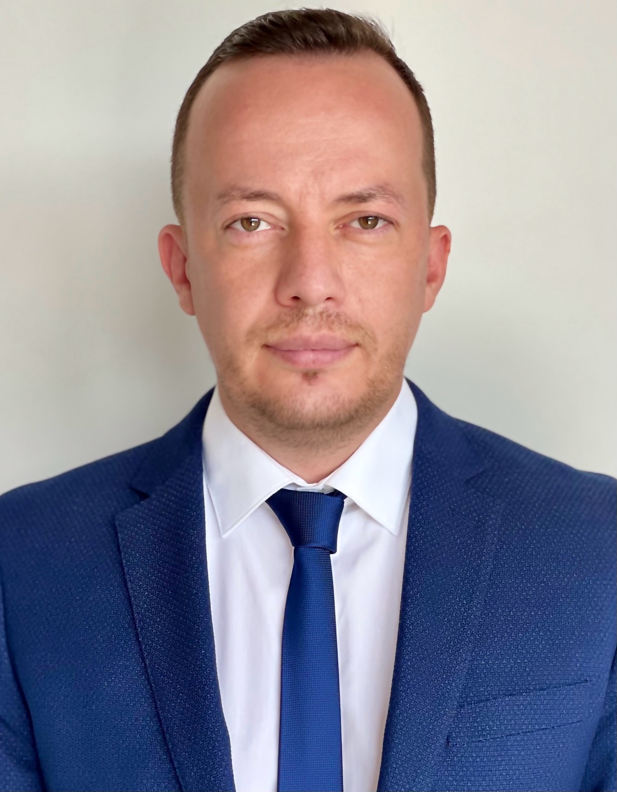 Андрей Белоглазов | Сетка — социальная сеть от hh.ru