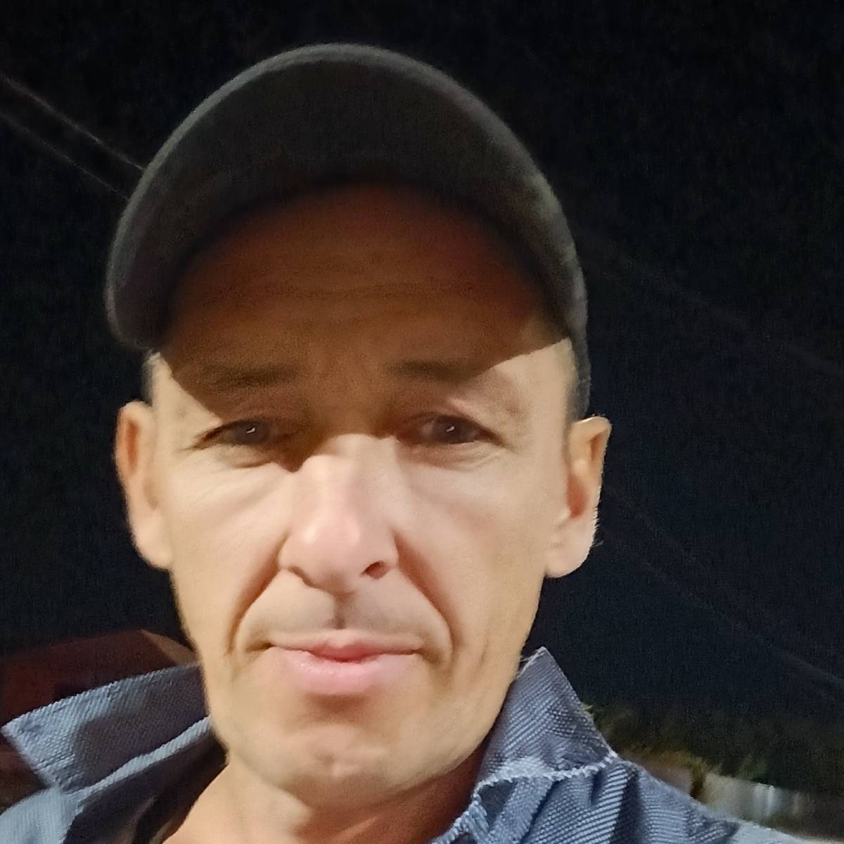 Олег Контарев