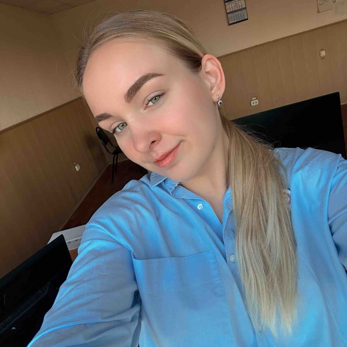 Юлия Замковая | Сетка — социальная сеть от hh.ru