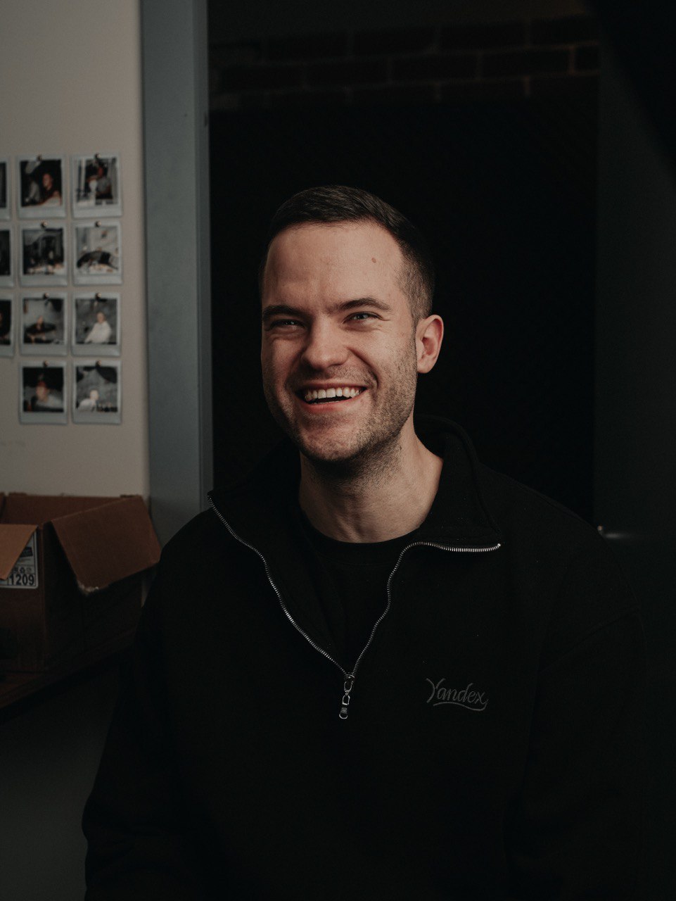 Польза мастермайндов 🧠
В начале года я вступил в предпринимательскую тусовку с форматом мастермайнд: группы по 10 человек, ежемесячные разборы, задачи и отчёты.
И это было лучшее решение | Сетка — социальная сеть от hh.ru