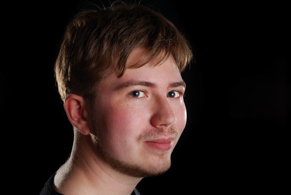 Антон Вахрушев | Сетка — социальная сеть от hh.ru