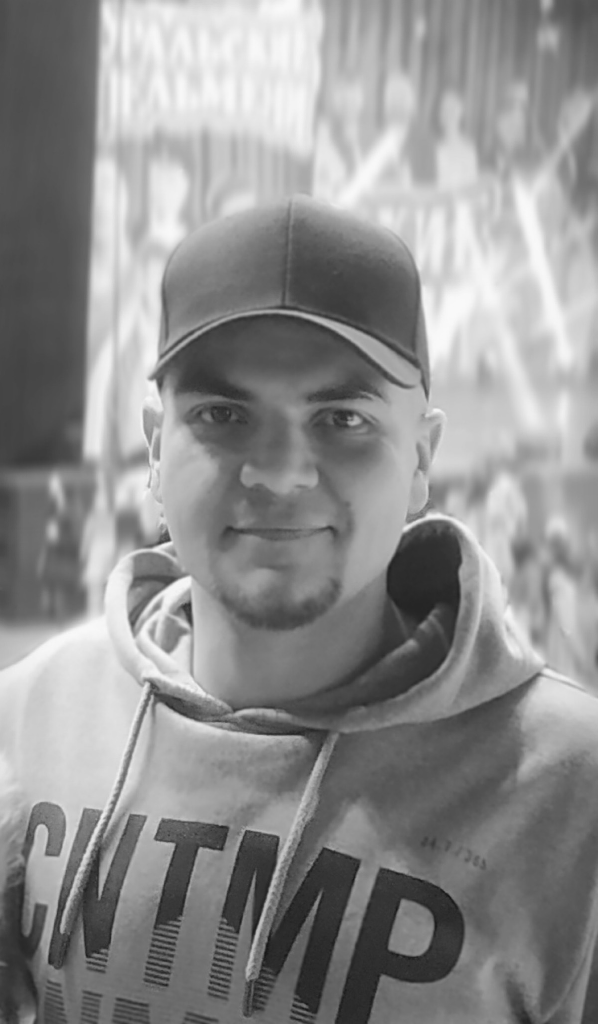 Артём Зарубежнов