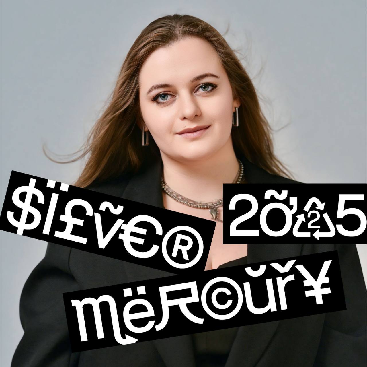 В пятницу я побывала на ребрендинге Silver Mercury — и шла туда, честно говоря, без особых ожиданий. Ну правда, что можно придумать такого ВАУ на презентации рекламной премии?
Но ВАУ случилось | Сетка — социальная сеть от hh.ru