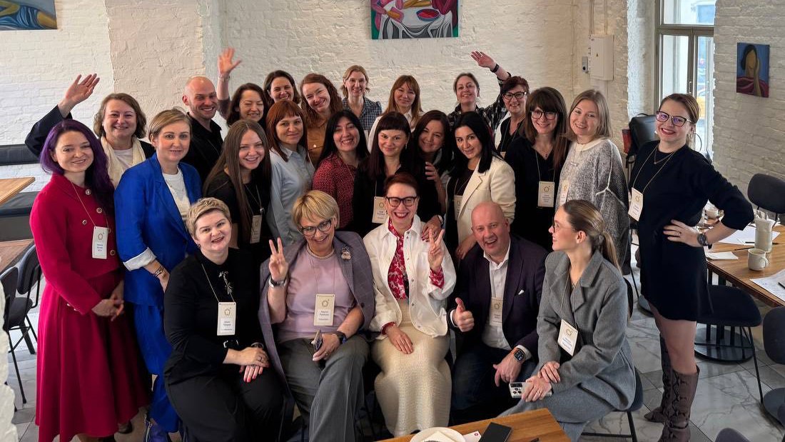 🚀Почему Премия HR-бренд — must-have для топовых компаний?
Здесь оценивают, как компании меняют рынок труда: стратегии, культуру, развитие сотрудников | Сетка — социальная сеть от hh.ru