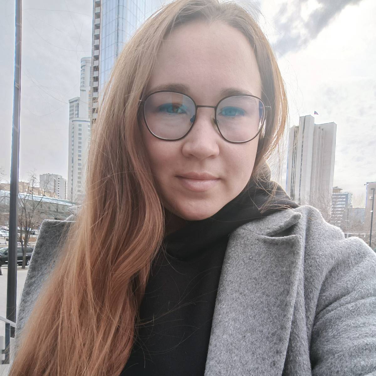 Елена Семухина | Сетка — социальная сеть от hh.ru